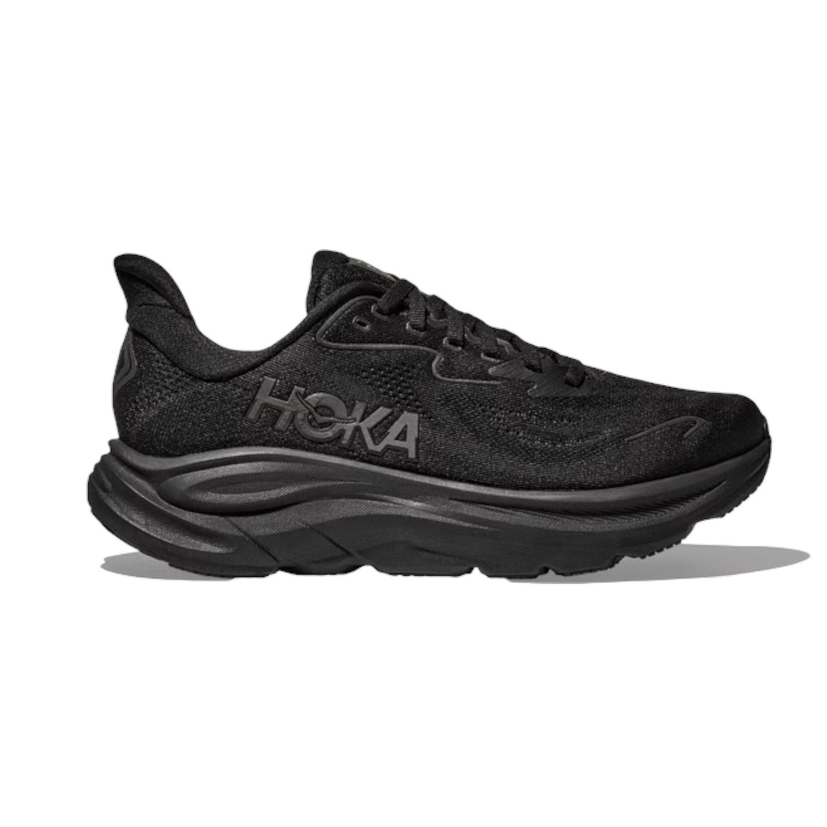 Sneaker Next Pair Clif à semelle épaisse, coloris noir intégral, vue de trois quarts